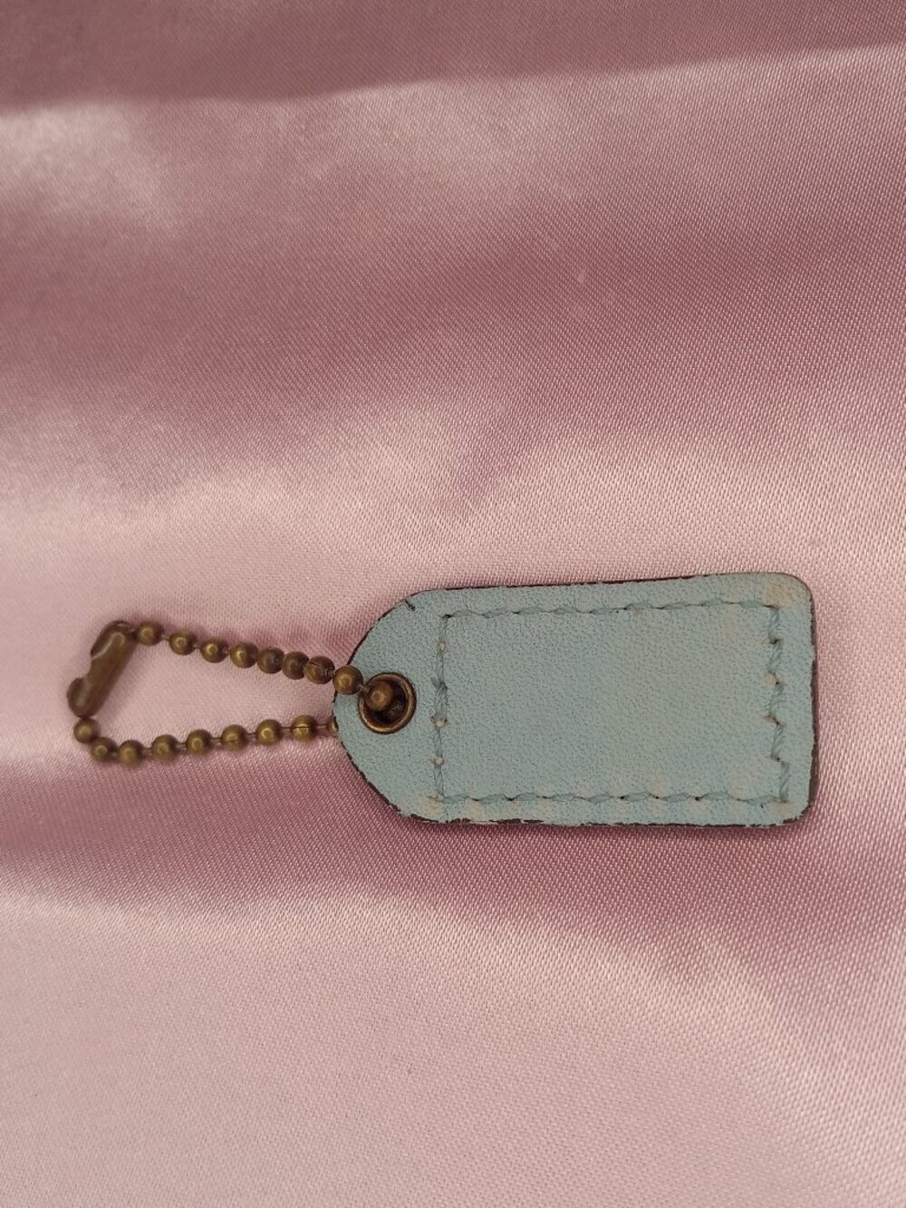 Mini Coach Hangtag - Picture 2 of 4